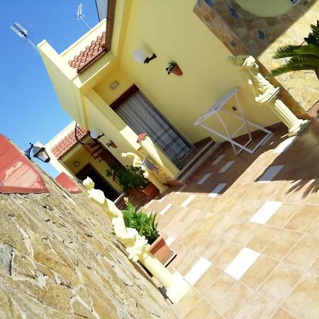 Casa De Candia Giurdignano Exterior foto